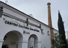 Chimenea más antigua, de 1844, junto al Centro Cultural San Antonio