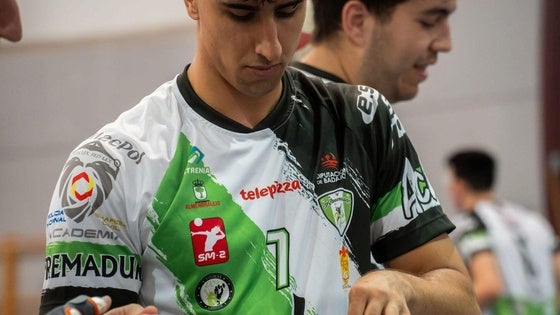David Risco, jugador del CVA, reconocido en los 'Premios DUEx'