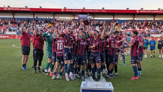 El CD Extremadura asciende a Segunda RFEF