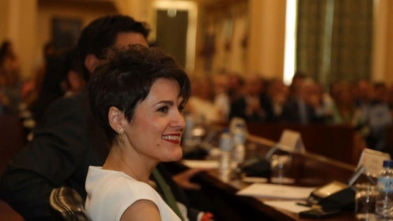 Raquel del Puerto presenta su candidatura para presidir el PSOE local