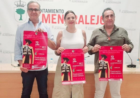 La presentación del festejo ha tenido lugar en el Ayuntamiento almendralejense
