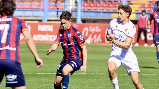 Luis Nicolás refuerza la medular del CD Extremadura