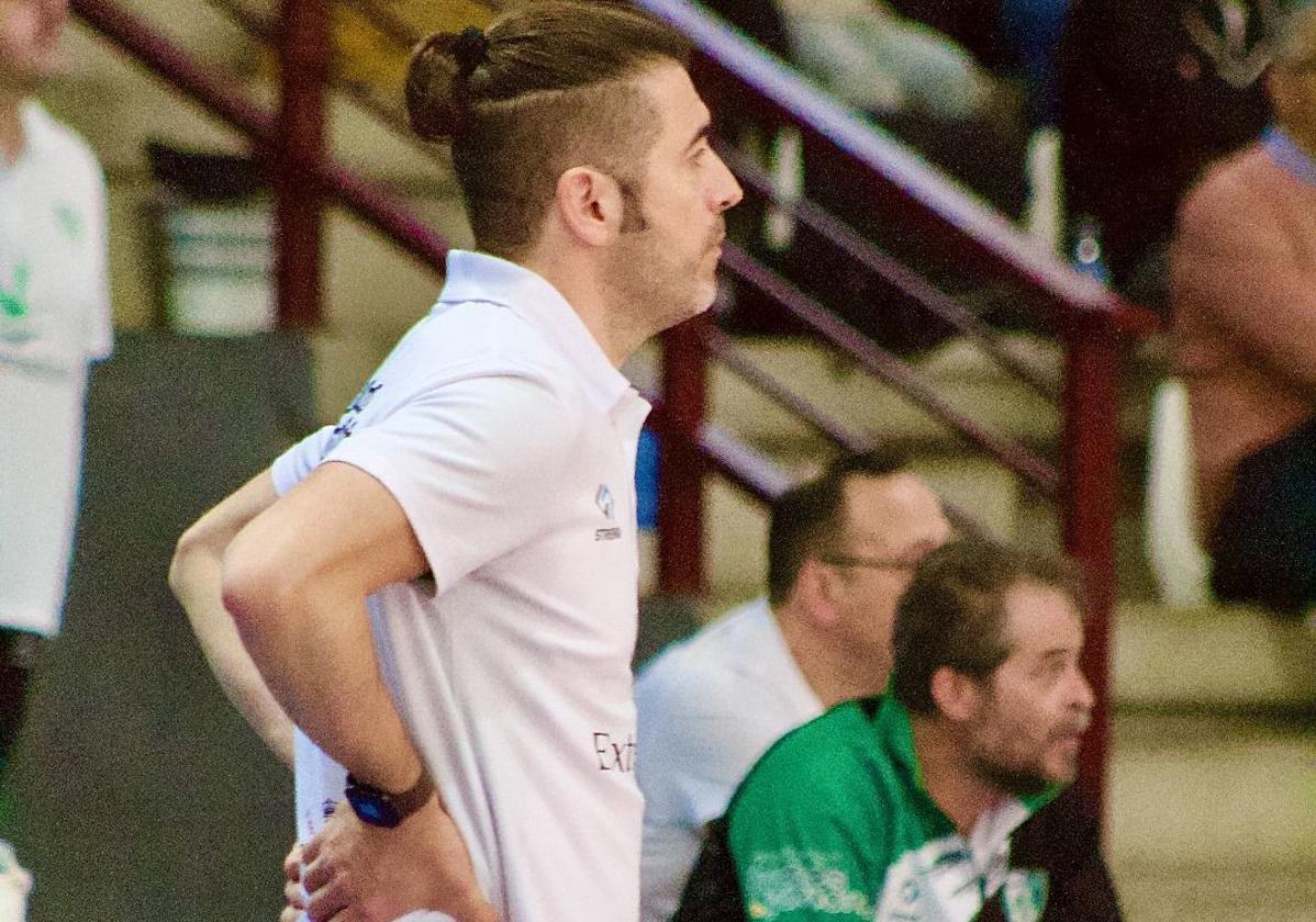 Antonio Morán en un partido de la pasada temporada