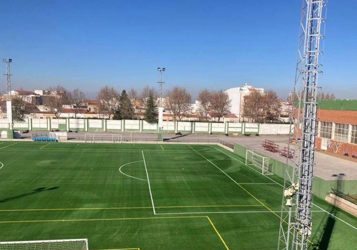 Imagen de uno de los campos del polideportivo