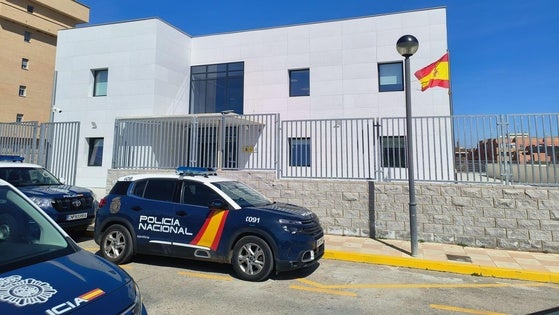 Detienen a dos mujeres acusadas de robar perfumes en un establecimiento de la ciudad