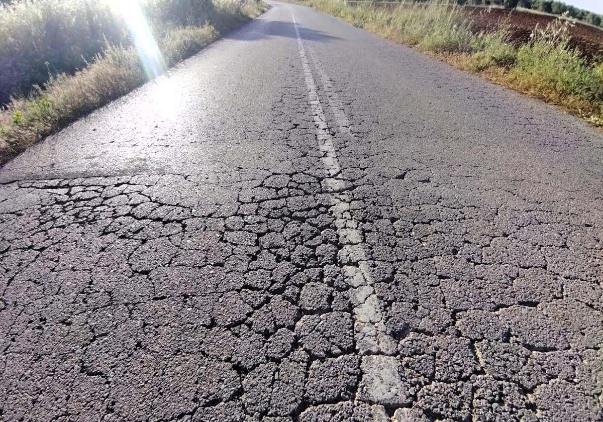 Estado en la actualidad de uno de los tramos de la carretera que será mejorada