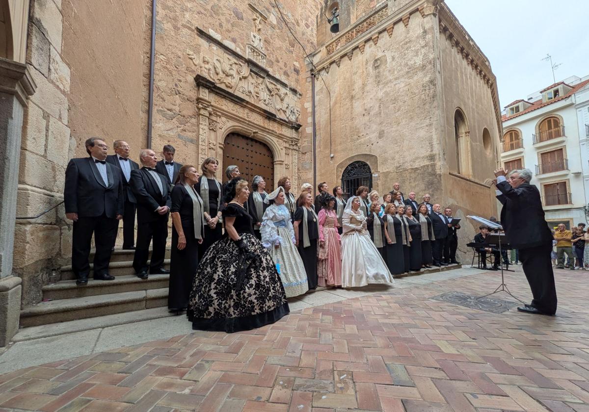 La Coral de Almendralejo regresa este sábado al Carolina