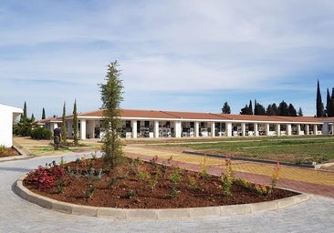 El camposanto se prepara para recibir miles de visitas estos días