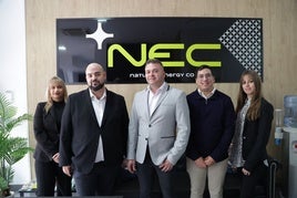 Foto del equipo de NEC.