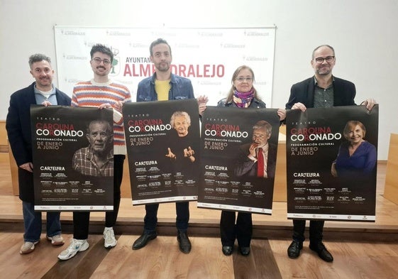 El Ayuntamiento acogió la presentación con presencia de algunos protagonistas