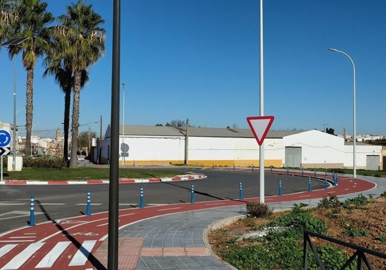 Rotonda, en la carretera La Fuente, que recibirá próximamente el nombre de Includes