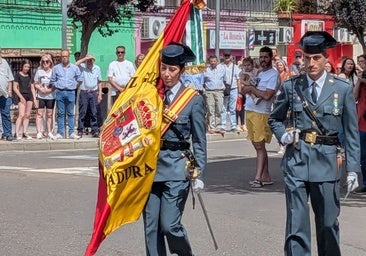 El acto estuvo presidido por la Enseña Nacional de la 3.ª Zona de la Guardia Civil de Extremadura