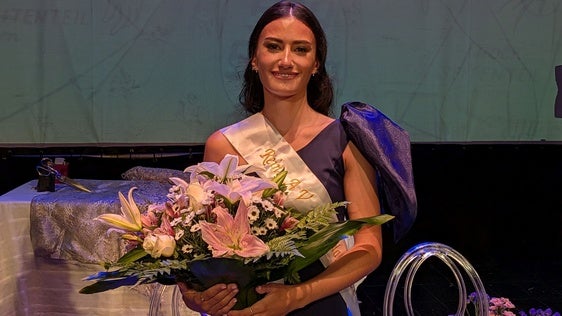 Elena Sánchez Beltrán, representante de la Farola, será la reina de las fiestas patronales