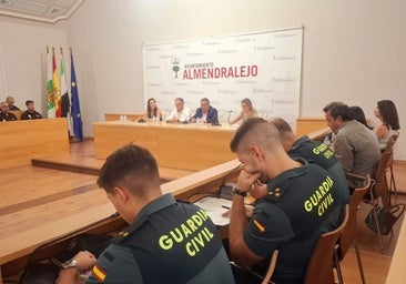 Momento de la reunión celebrada en el Ayuntamiento