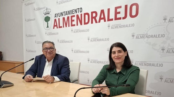 El alcalde, acompañado de Tamara Rodríguez, ha presentado las propuestas