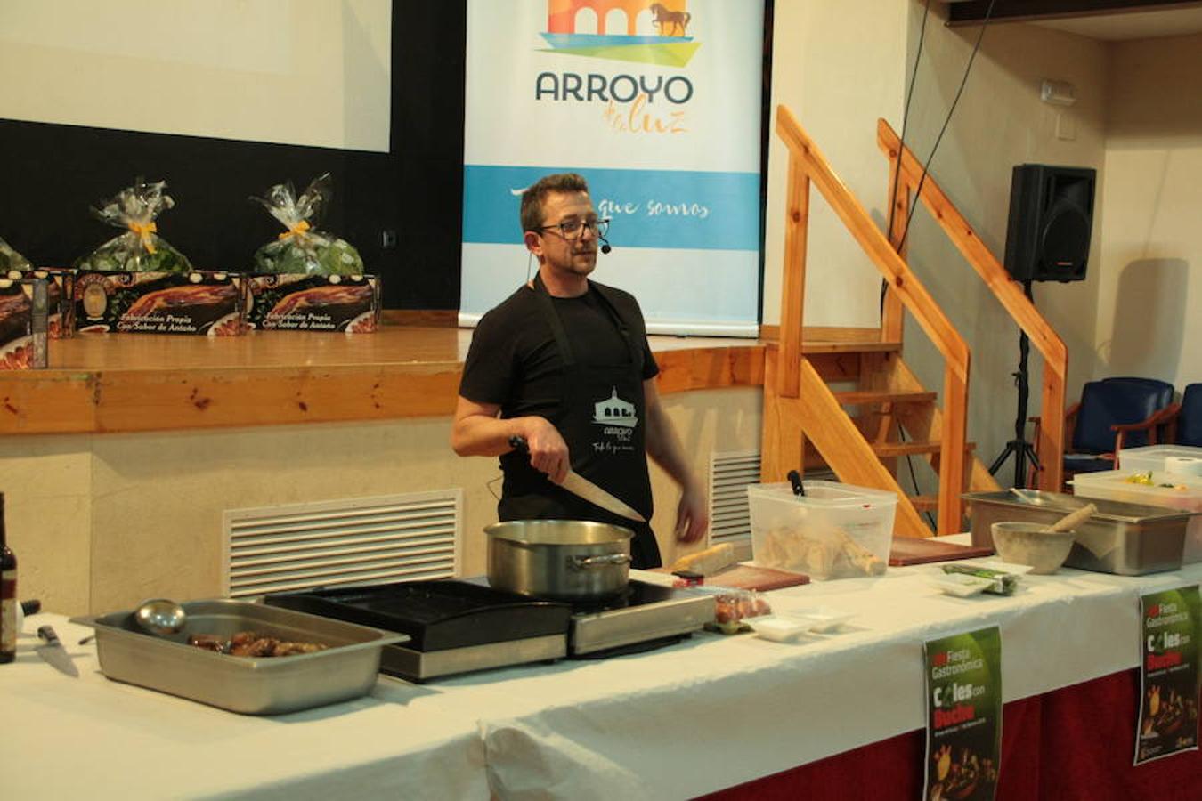 Taller de cocina en vivo show cooking para cocinar coles con buche a cargo de Antonio Granero