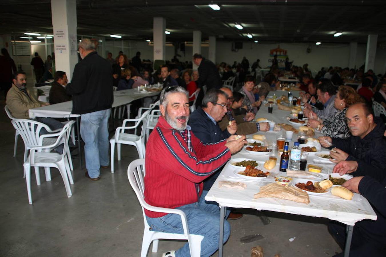 Degustación popular de coles con buche