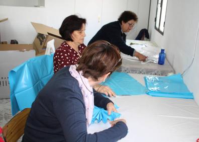 Imagen secundaria 1 - Se organizan como una cadena de montaje, cada una hace lo que mejor se le da 