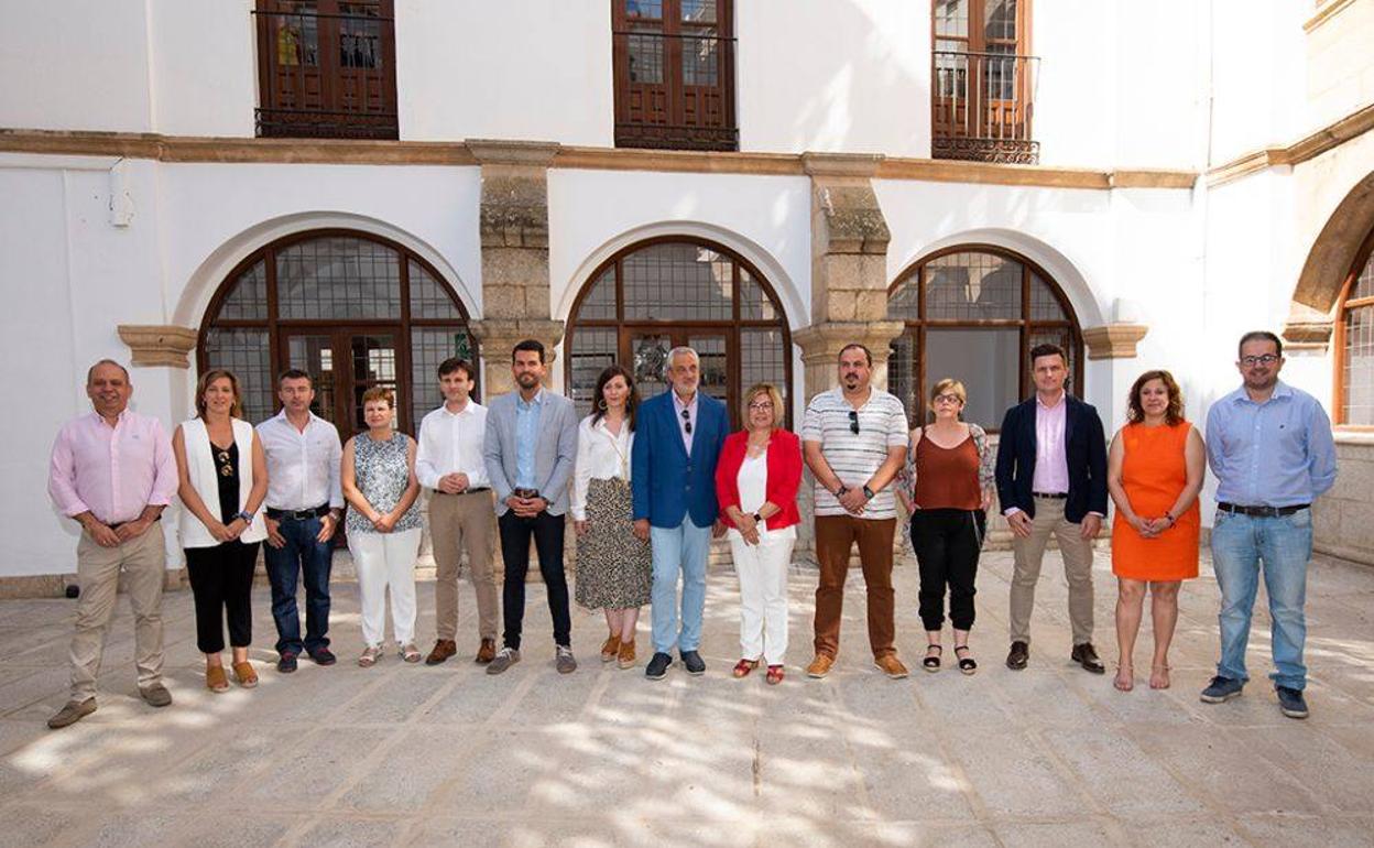 La Presidenta de la Diputación presenta la estructura de la Institución con nuevas áreas como «Medio Ambiente y Transición Ecológica» o «Reto Demográfico»
