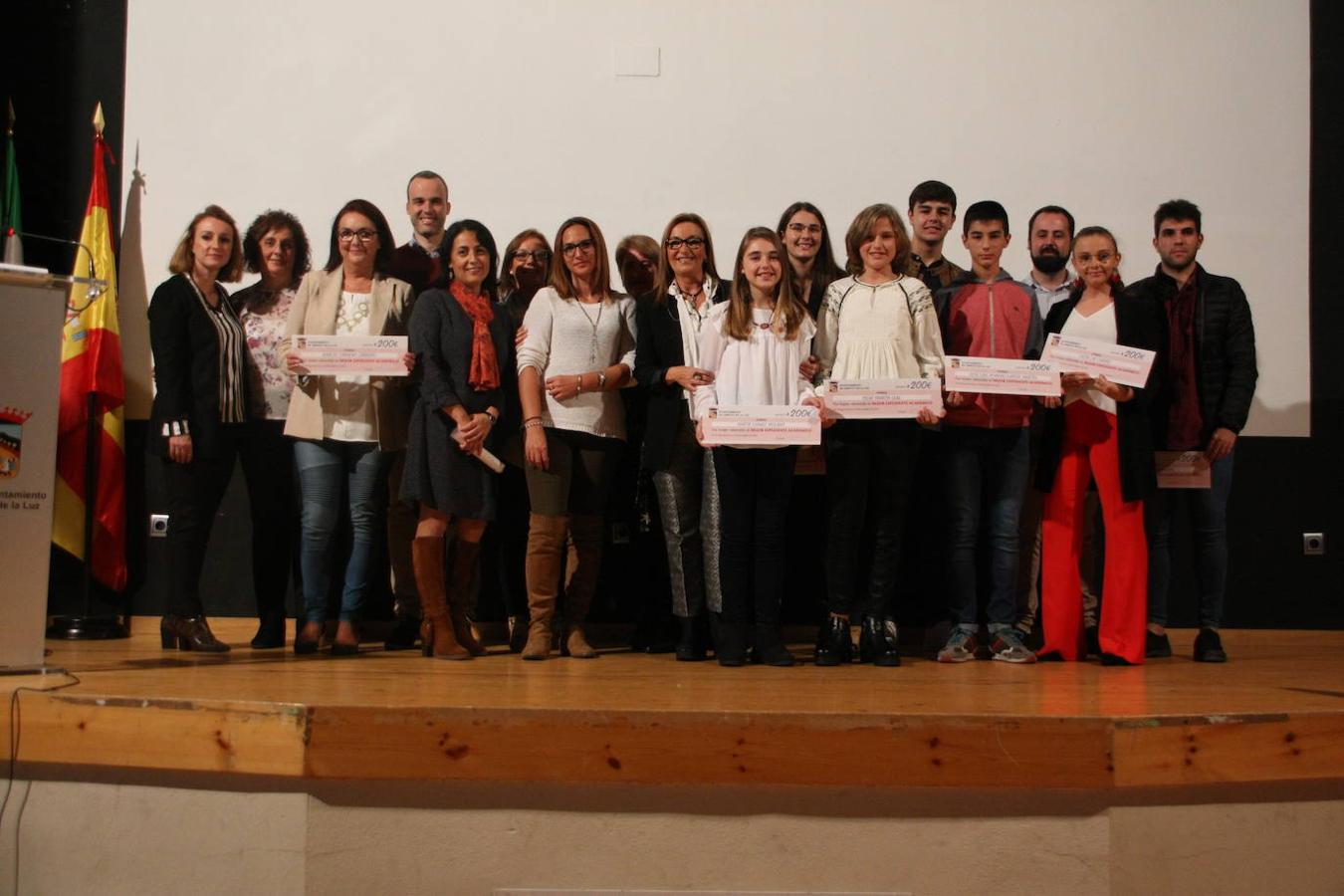 Premios a los mejores expedientes del curso 2019-2020. 