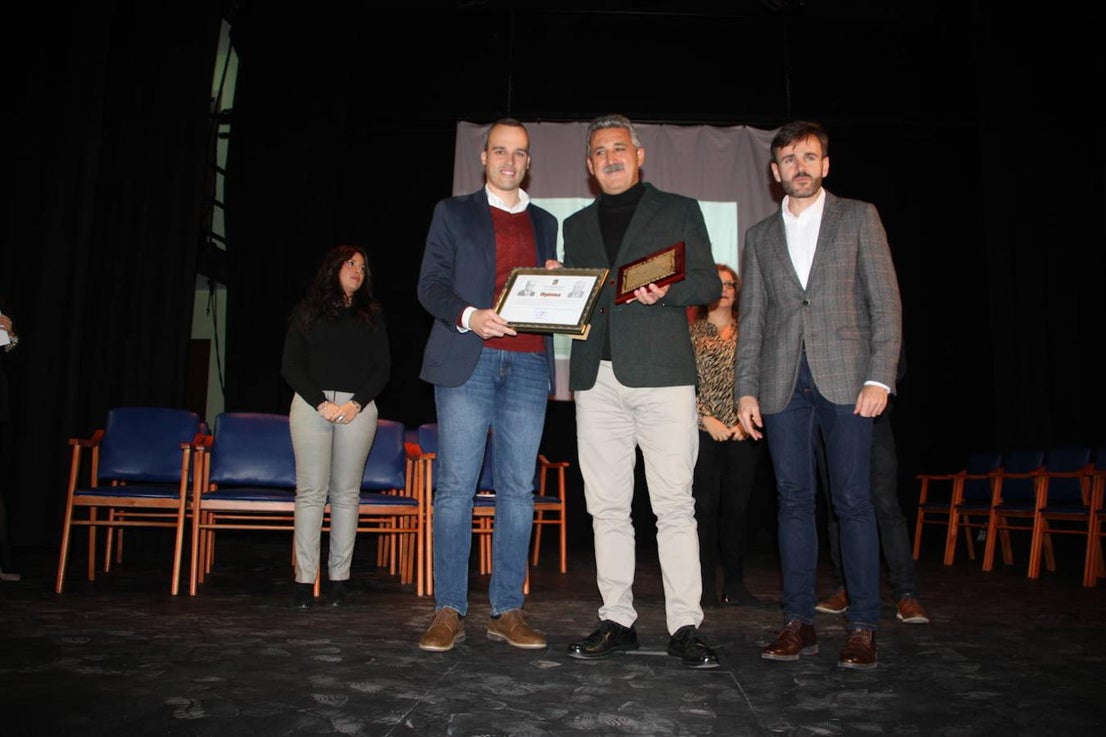 Ricardo Bermejo Álvarez, premiado en el Certamen Literario en la sección de Pesías Hermanos Caba por 'La sed de las palabras'.