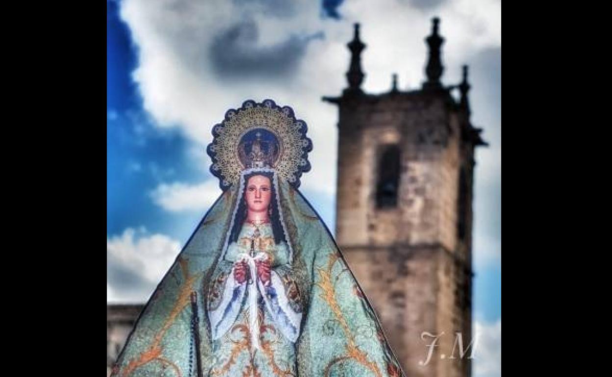 Vela de la Virgen de la Luz en la ventaja de José Manuel Lucas. 