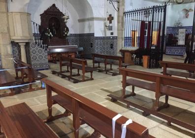 Imagen secundaria 1 - La Cofradía Ntra. Sra. de la Luz se suma al luto oficial de 10 días