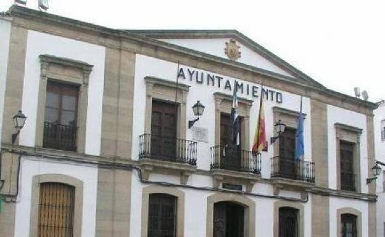 Se dan 3 nuevas altas en Arroyo de la Luz y se detectan 3 nuevos positivos