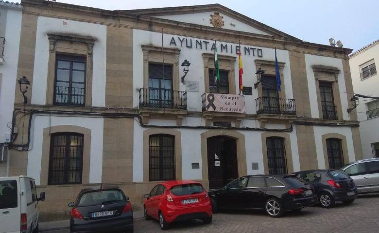 Siguen 54 positivos activos en Arroyo de la Luz