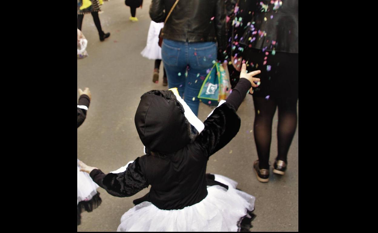 Este año no habrá desfiles de Carnaval, bailes ni Entierro de la Sardina