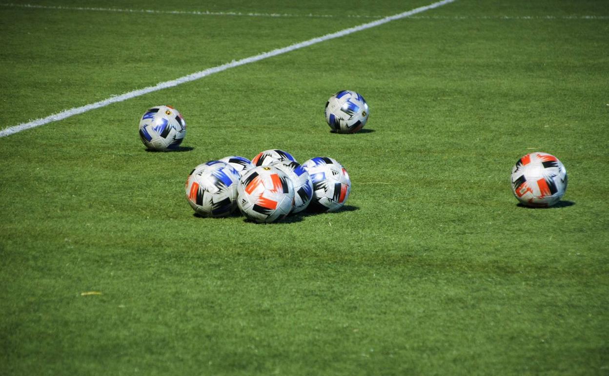 El Arroyo recupera mañana el partido aplazado con el Azuaga
