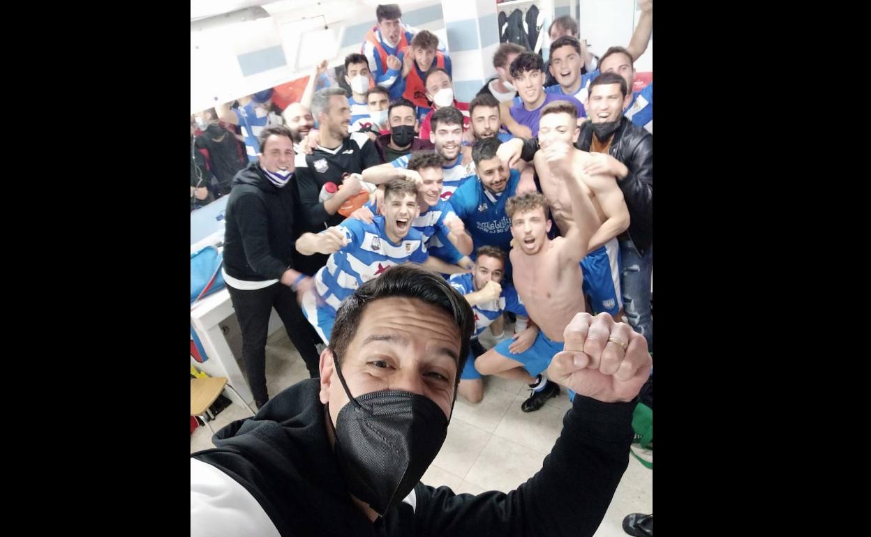 El Arroyo se impone al Olivenza y se asegura la permanencia en Tercera para la próxima temporada