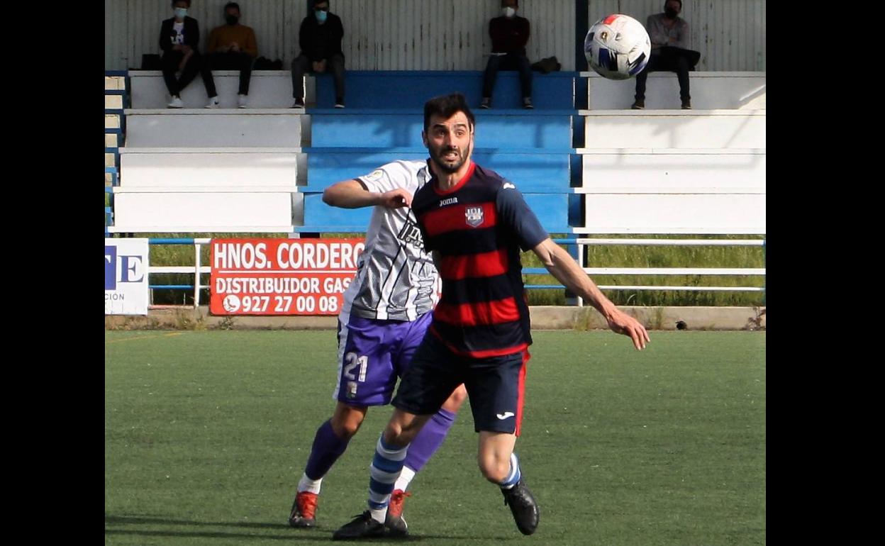 David Gallego firma su segunda temporada con el Arroyo CP. 
