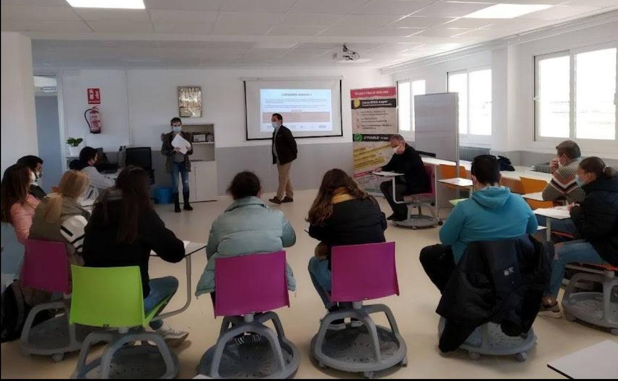 Taller de Emprendieminto y Coach. 