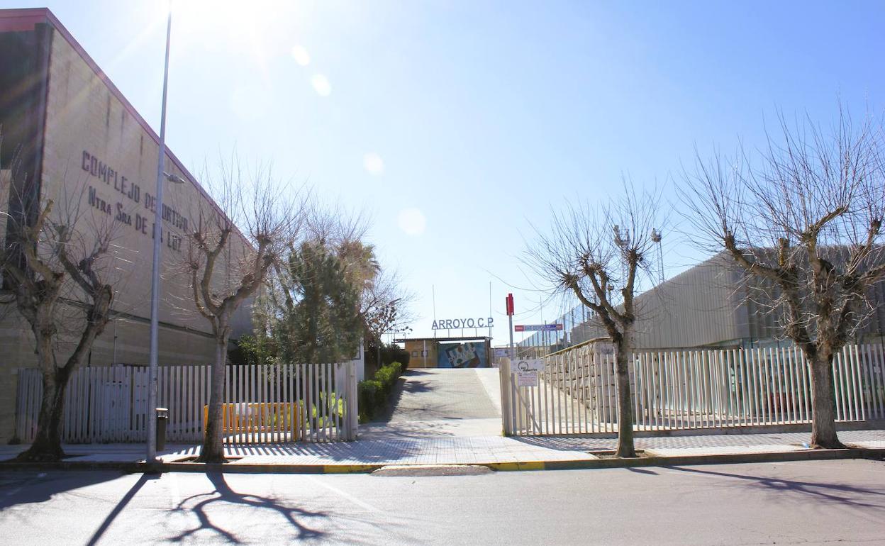 El pabellón polideportivo municipal de Arroyo de la Luz contará con aseos adaptados