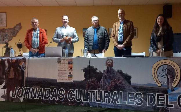 Imagen principal - Inauguradas las XXI Jornadas Culturales del Caballo