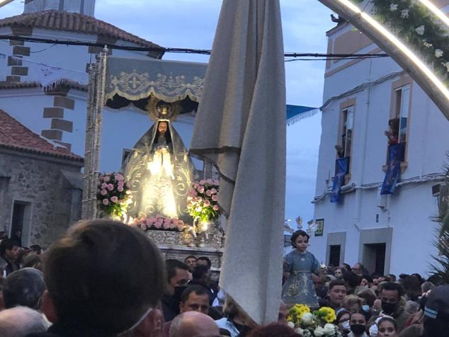 Fotos: Bajada y subida de la Virgen de la Luz