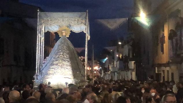 Fotos: Bajada y subida de la Virgen de la Luz