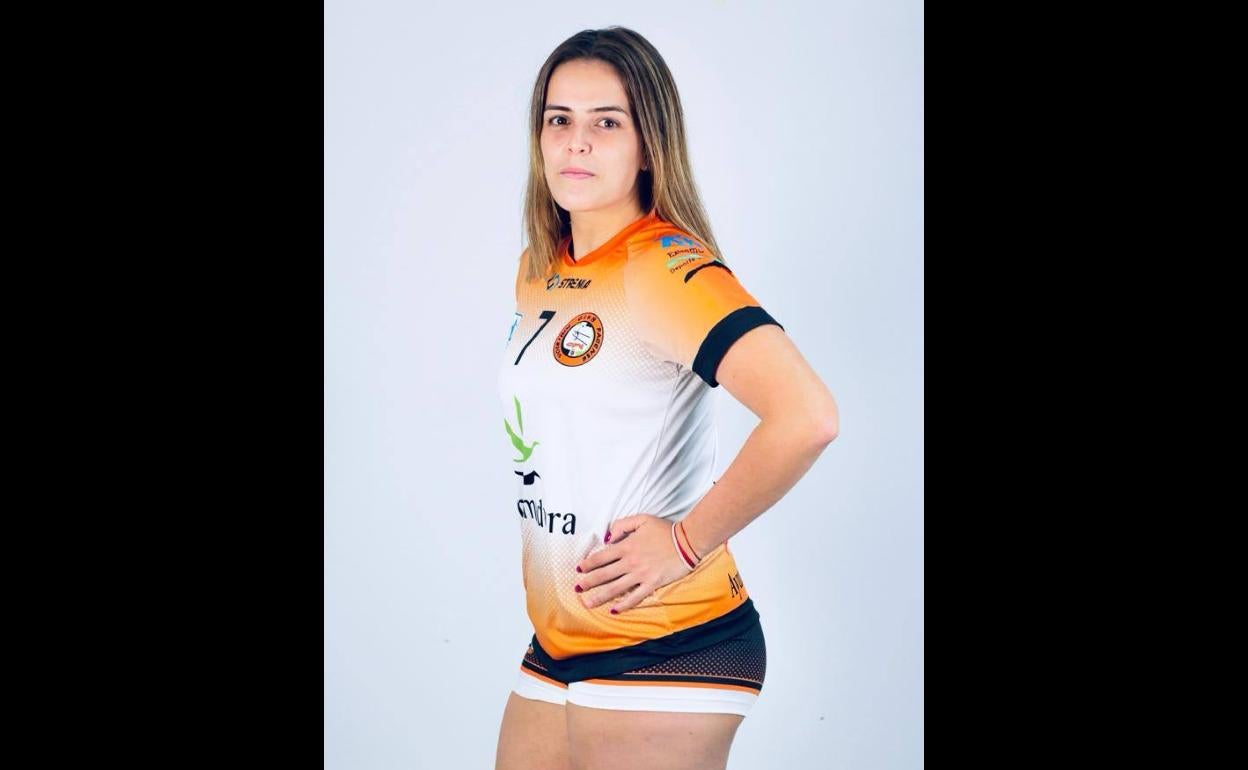 El Extremadura Arroyo ficha a Javiera Plasencia, procedente del CV Pacense