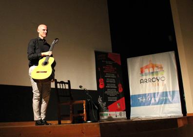 Imagen secundaria 1 - Grandes guitarristas participaron en el ciclo de conciertos del Festival Internacional de Guitarra de Arroyo de la Luz
