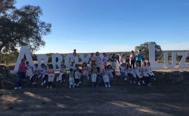 Imagen principal - El Centro de Interpretación da la bienvenida al otoño con un taller