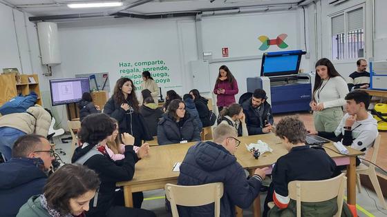 Los alumnos de Italia, Portugal, Hungría y Turquía asisten visitan el Circular FAB
