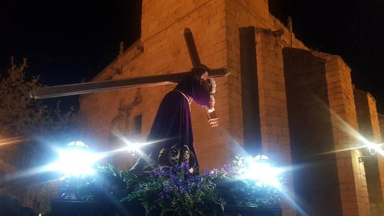 El Nazareno vuelve a recorrer las calles de Arroyo de la Luz el Miércoles Santo