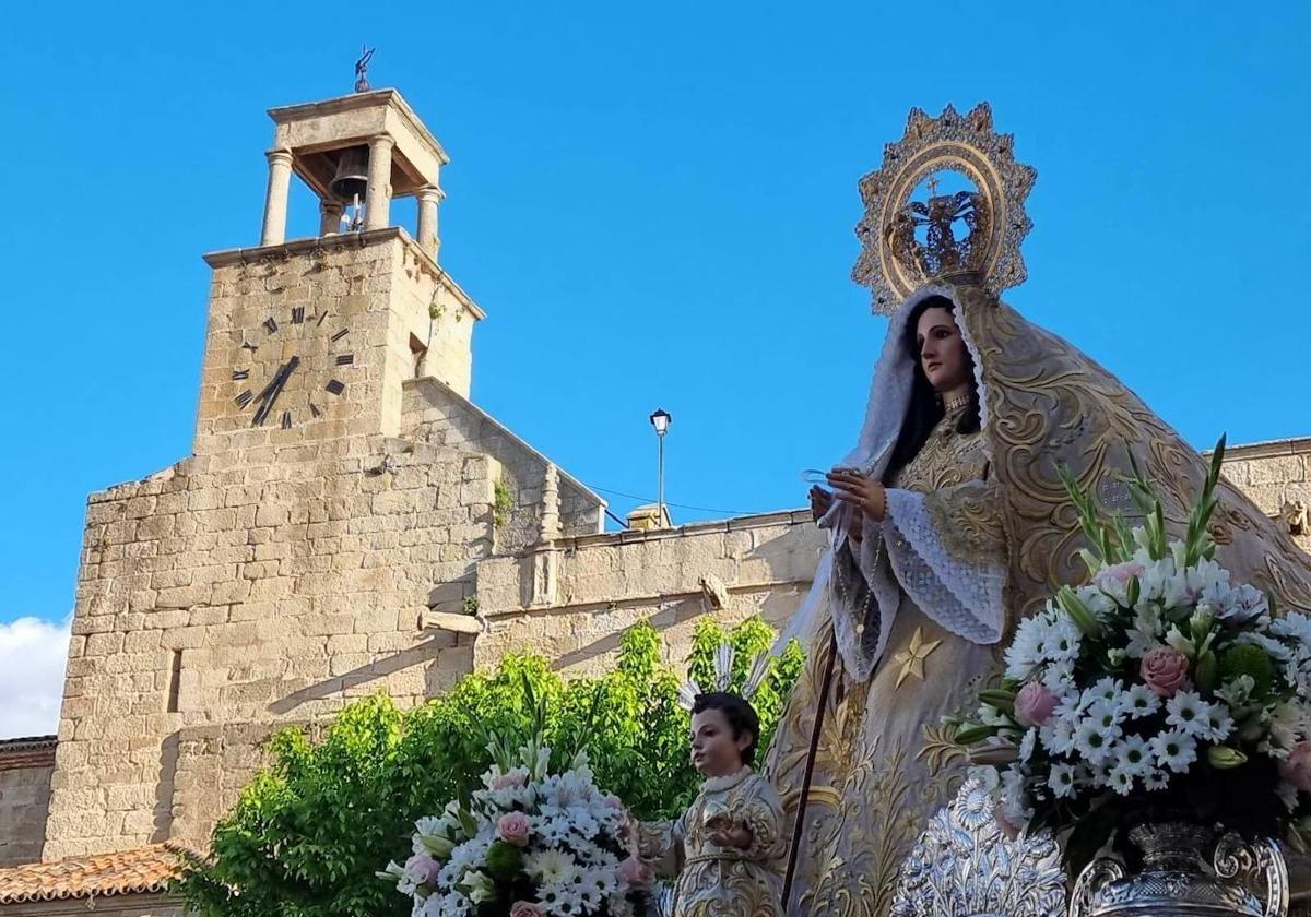 Bajada y subida de la Virgen de la Luz