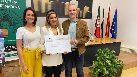 La biblioteca arroyana recibe el premio regional de Fomento de la Lectura 2023