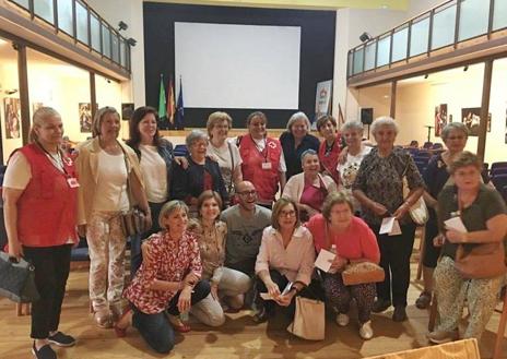 Imagen secundaria 1 - Gran participación en la dos sesiones de las jornadas &#039;Estamos Contigo 016&#039;