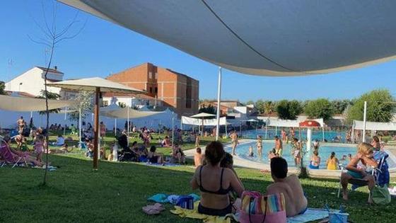La Piscina Municipal de Arroyo de la Luz mantendrá los precios de los años anteriores