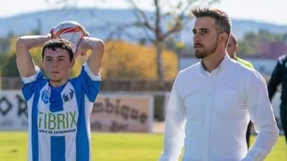 «Me gusta que mi equipo sea ordenado en defensa y atrevido y anárquico cuando ataca»