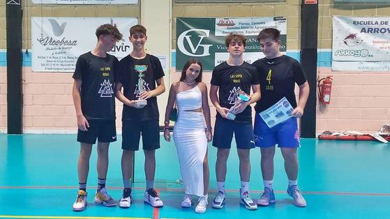 'Supernenas' y 'Tala-Team' se proclaman vencedores de la Liga de Verano 3x3 Local de Baloncesto