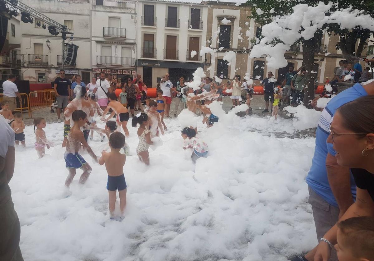 Juegos de Agua y de la Espuma en Arroyo de la Luz